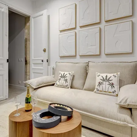 Apartment Thebluestay 99 - In The Heart Of Paris